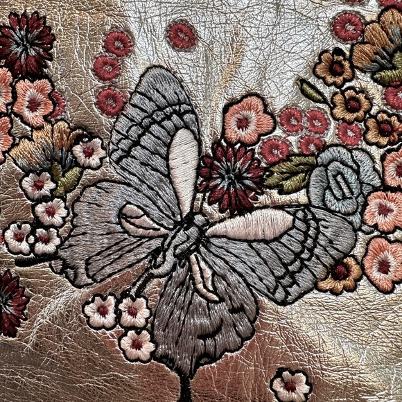 Zara Outerwear Silver Metallic Bomber Jacket Embroider Floral Butterflies Size M - Picture 4 of 15